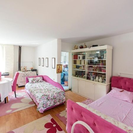 Apartman Lala Apartment คราลเยโว ภายนอก รูปภาพ
