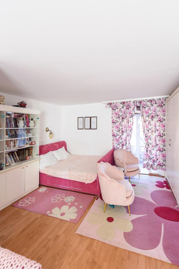 Apartman Lala Apartment คราลเยโว ภายนอก รูปภาพ